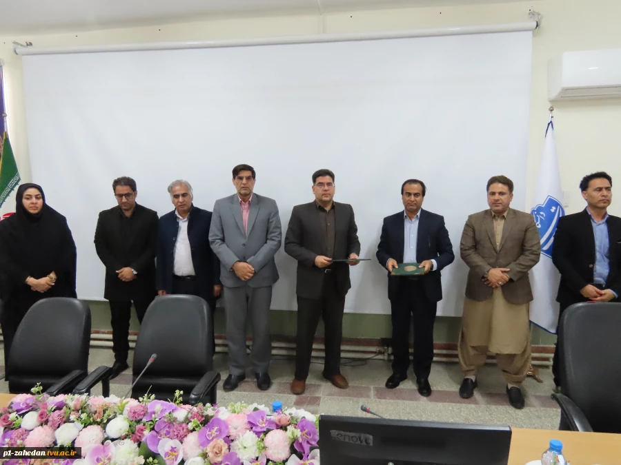 تفاهم‌نامه همکاری میان اداره کل تعاون، کار و رفاه اجتماعی و دانشگاه ملی مهارت سیستان و بلوچستان 13