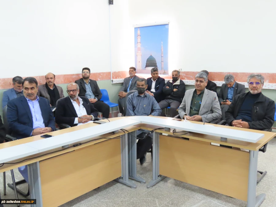 برگزاری نشست تخصصی با حضور حضرت آیت‌الله میرداماد در دانشگاه ملی مهارت سیستان و بلوچستان   7