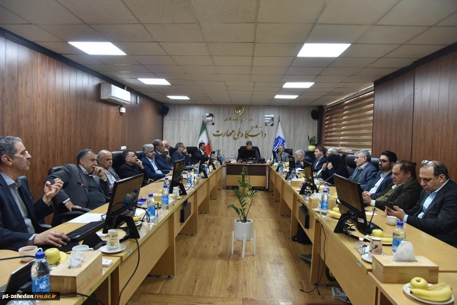 به میزبانی دانشگاه ملی مهارت برگزار شد؛

پانزدهمین جلسه کارگروه بررسی راهکارهای ارتقای علم و فناوری کشور 2