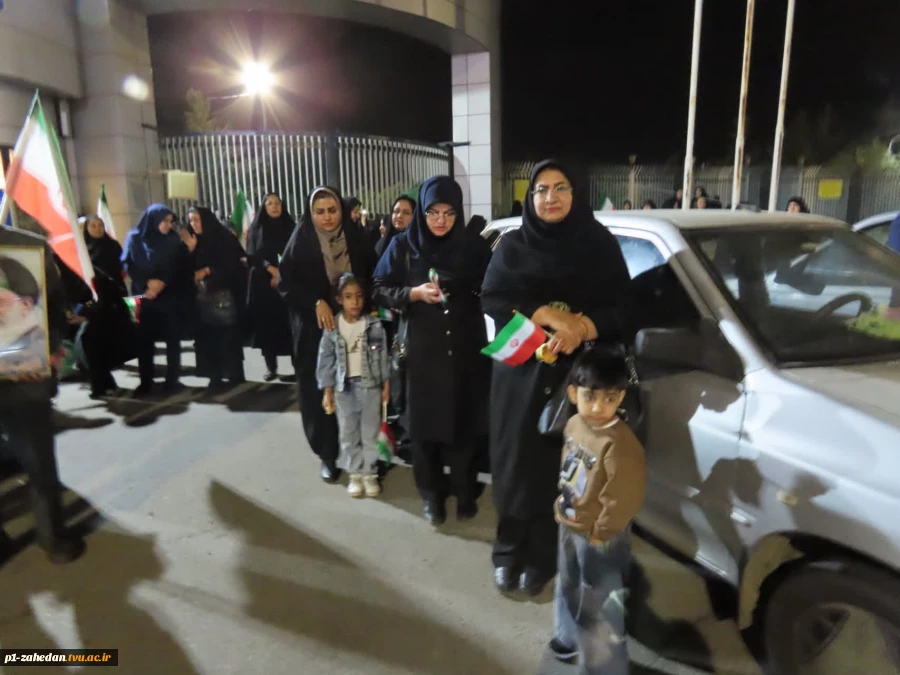 تجدید بیعت دانشگاه ملی مهارت واحد استانی سیستان و بلوچستان با حضور گسترده در اجتماع و راهپیمایی دانشگاهیان شهرستان زاهدان، با رهبر انقلاب 8