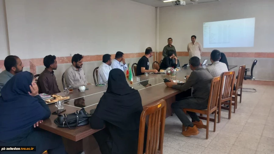 بازدید معاون اداری، مالی و مدیریت منابع دانشگاه ملی مهارت واحد استانی سیستان و بلوچستان از دوره آموزشی مشترک دانشگاه ملی مهارت و شرکت ایران‌خودرو( ایساکو) 2
