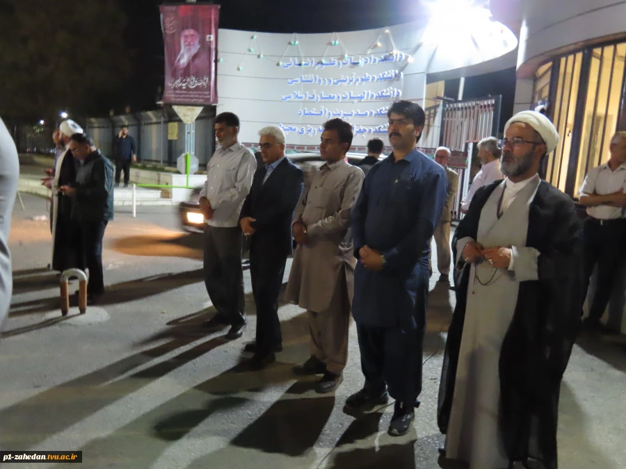 تجلی دوباره بصیرت ؛ 

نود و سومین «قرار با ولایت» با حضور پرشور دانشگاهیان دانشگاه ملی مهارت واحد استانی سیستان و بلوچستان رقم خورد 3