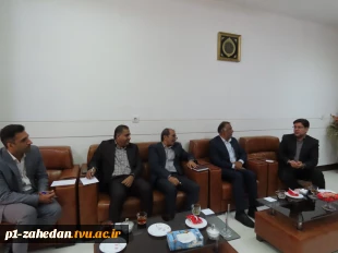 تقویت تعاملات آموزشی و مهارت‌آموزی؛ دیدار ریاست دانشگاه ملی مهارت واحد استانی سیستان و بلوچستان با مدیریت آموزش و پرورش ناحیه ۲ زاهدان
 2